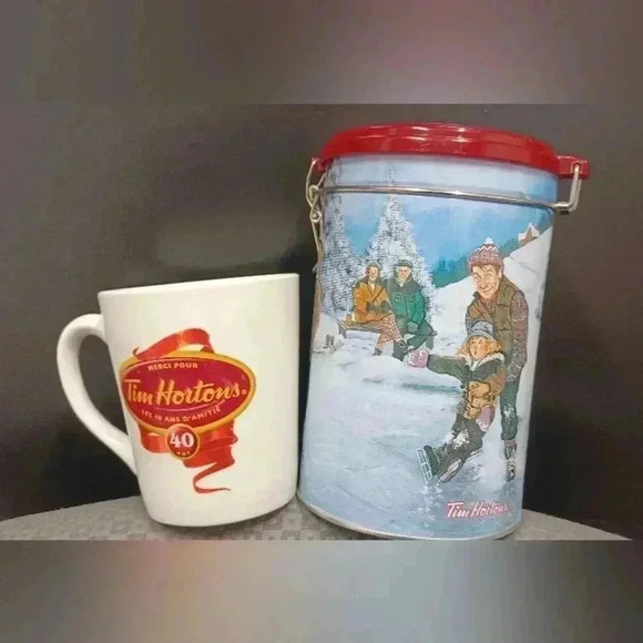 Tim Hortons Coffee Tin Limited Ed #003 Skating Pond & 40 Years of Friendship Mug - Picture 13 of 13